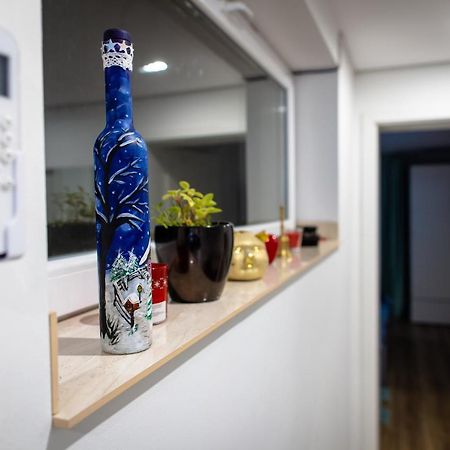 Georgia'S Home Bucureşti Ngoại thất bức ảnh