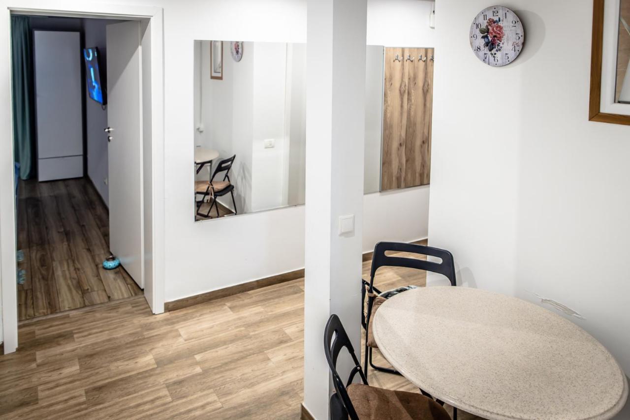 Georgia'S Home Bucureşti Ngoại thất bức ảnh